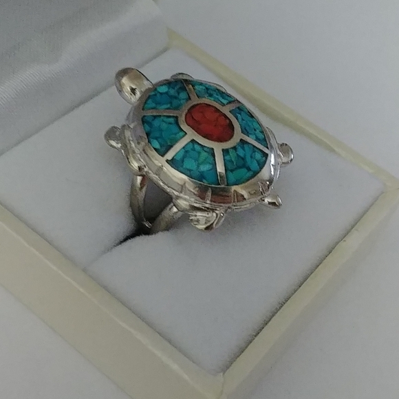 Silver Turquoise and Red Jasper Turtle Ring - Picture 2 of 3